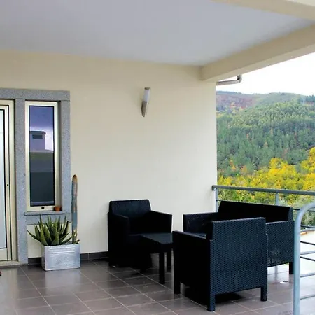 Apartamento Santo Antonio 阿加尼尔